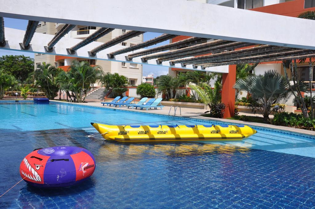 Playa Almendro Resort Tonsupa Exterior photo