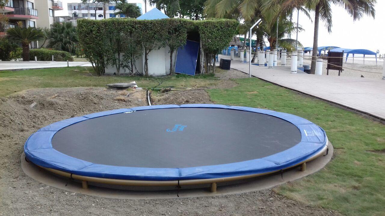 Playa Almendro Resort Tonsupa Exterior photo