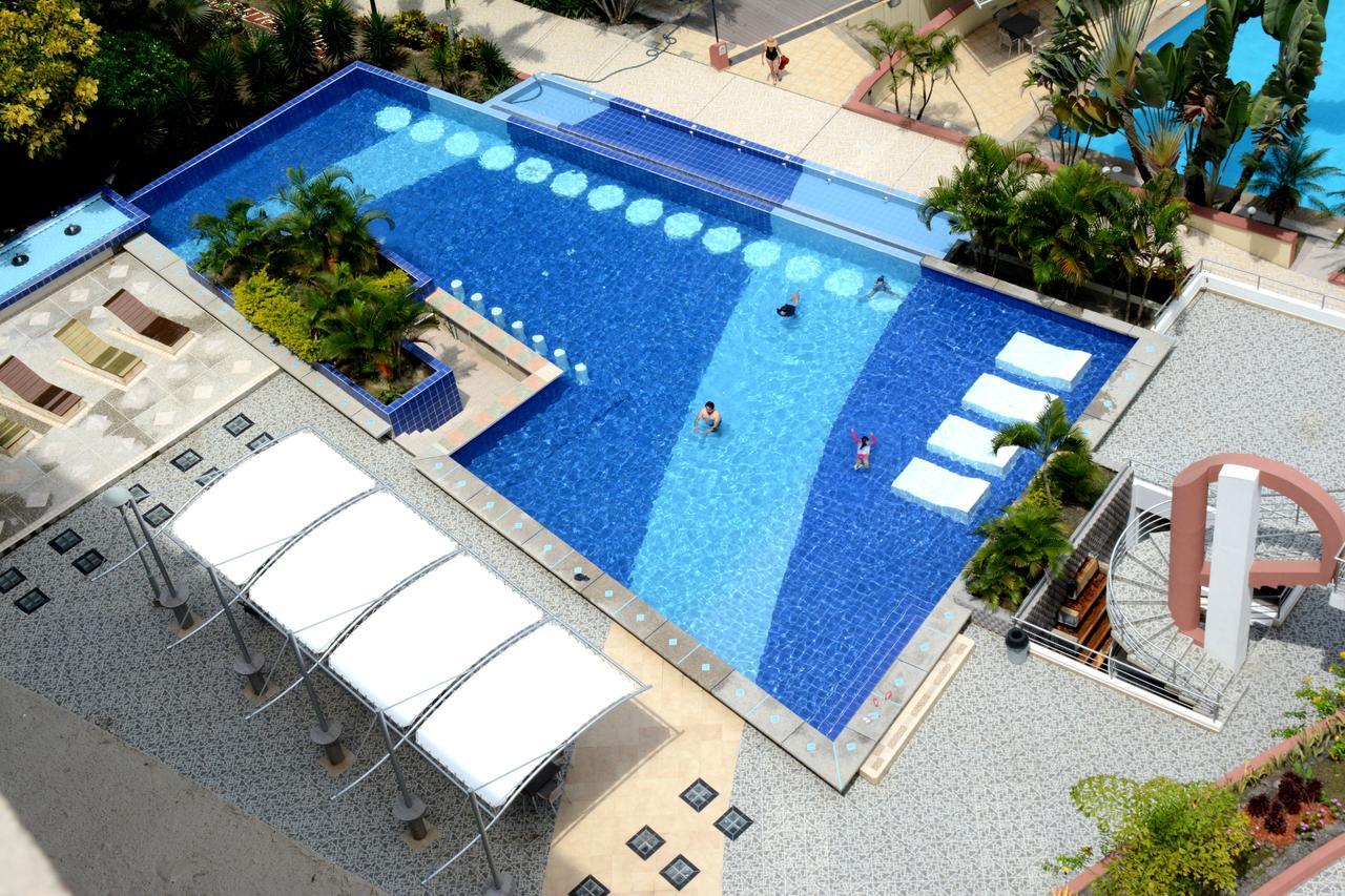 Playa Almendro Resort Tonsupa Exterior photo